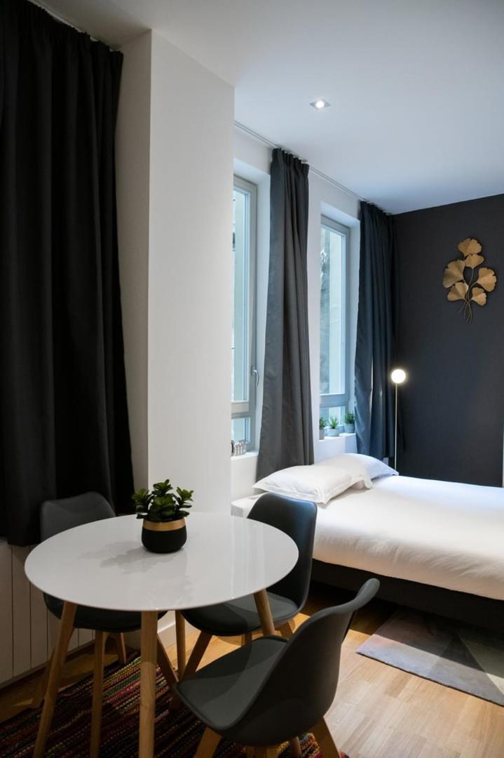 Le St Germain - Petillant Studio Decore Avec Gout En Centre-Ville 리옹 외부 사진
