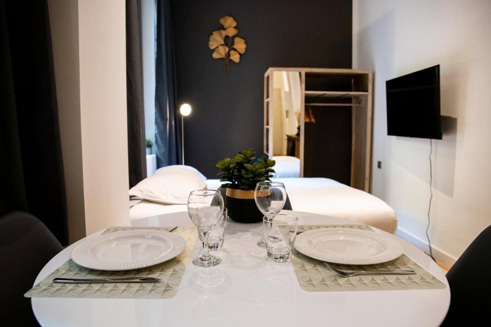 Le St Germain - Petillant Studio Decore Avec Gout En Centre-Ville 리옹 외부 사진